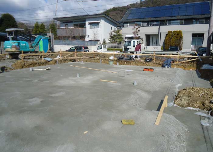 家づくりの流れ：基礎工事3枚目