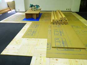 ヒノキのフリーリング【施工のようす】｜木製インフィル工事～京都オフィスビル改装～