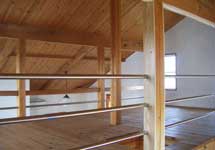 北山杉を使用した天井材・ロフト床板（撮影場所：一般住宅）